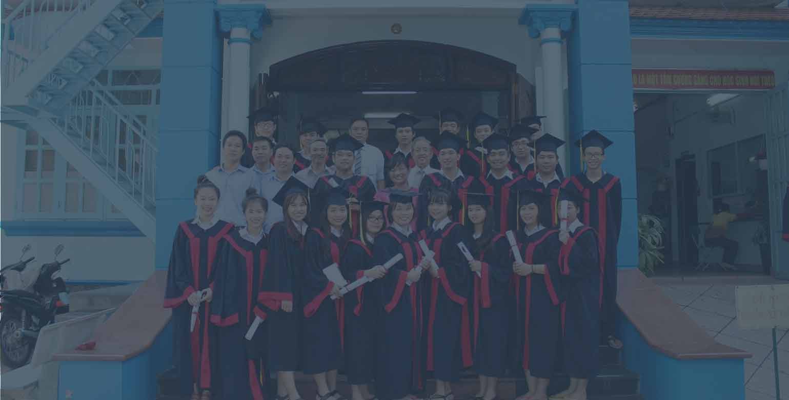 HỌC SINH TỐT NGHIỆP DỄ DÀNG