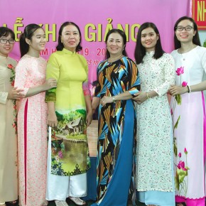 co-giao-truong-thpt-minh-duc