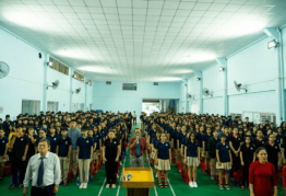Tập thể cán bộ giáo viên các đồng chí đoàn viên thpt minh duc